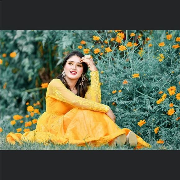 Long dress (umbrella gown) - Picture 11 of 15